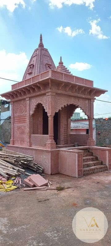 Pink Sandstone Garden Shikhar — hand-carved Makrana marble Outdoor Temples for home by Vardaan Arts