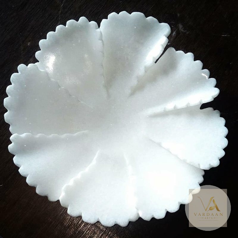 Scalloped Petal Urli — hand-carved Makrana marble Marble Urlis for home by Vardaan Arts